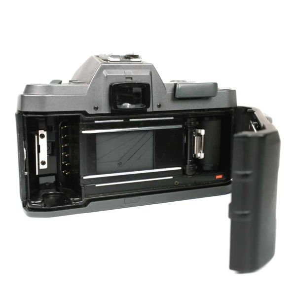 SLR Pentax P30T + Pentax-A 35-80mm f4-5.6